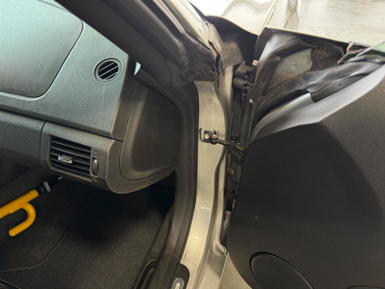 Used 2007 Saturn Sky w/ Premium Trim Pkg RWD image 12