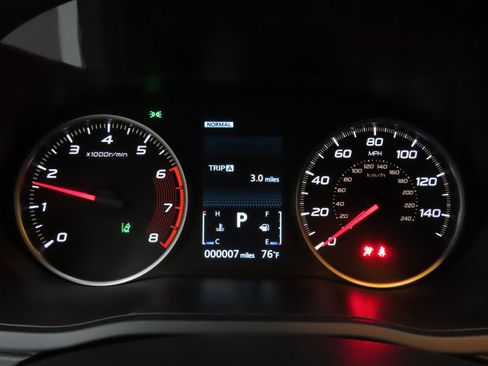 New 2025 Mitsubishi Eclipse Cross LE image 11