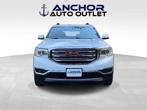 Used 2017 GMC Acadia SLT AWD/4WD image 2