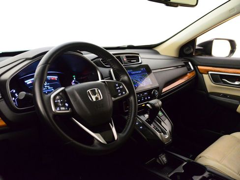 Used 2018 Honda CR-V Touring image 30
