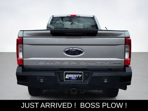 Used 2017 Ford F250 XL w/ Snow Plow Prep Package image 4