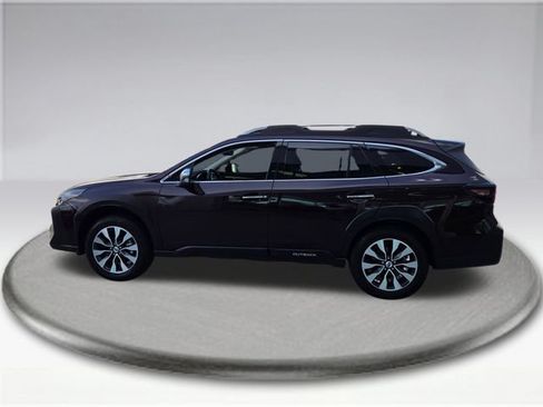 Used 2024 Subaru Outback Touring XT AWD/4WD image 24