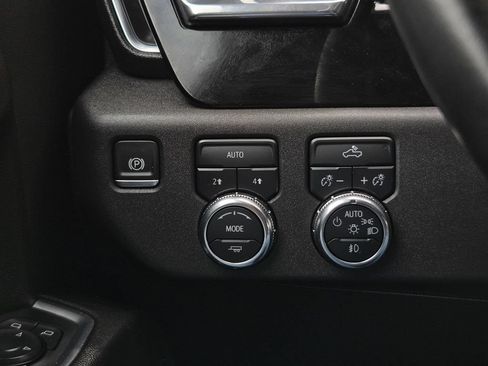 Used 2024 GMC Sierra 1500 Elevation AWD/4WD image 21
