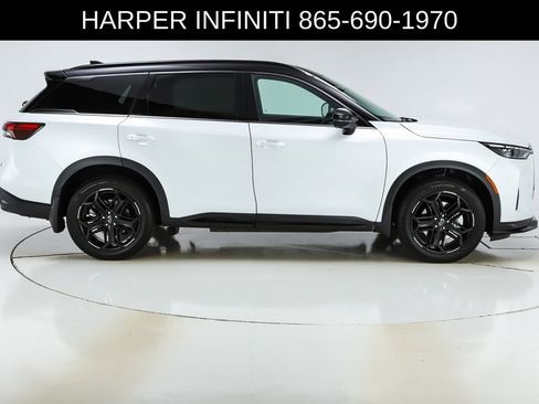 Certified 2026 INFINITI QX60 Sport w/ Dark Cargo Package AWD/4WD image 11