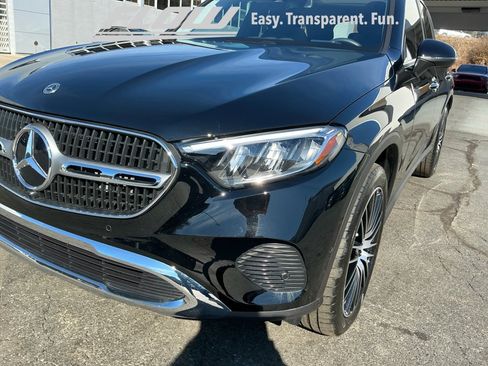 Used 2024 Mercedes-Benz GLC 300 image 30