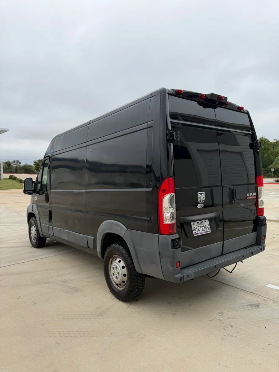 Used 2016 RAM ProMaster 2500 w/ Interior Convenience Group FWD image 3