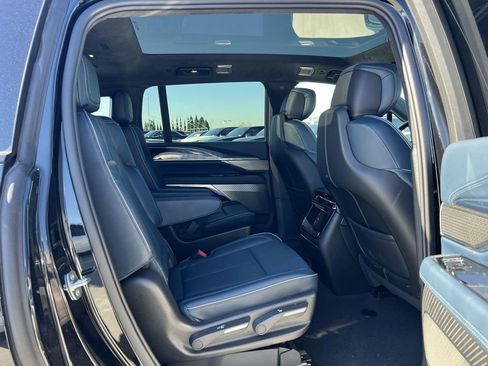 New 2025 Cadillac Escalade IQ Sport 2 AWD/4WD image 33