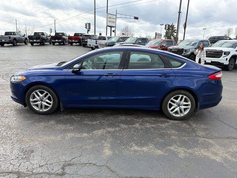 Used 2014 Ford Fusion SE FWD image 6