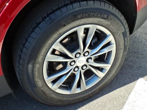 Certified 2023 Cadillac XT5 Premium Luxury AWD/4WD image 9