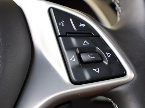 Used 2019 Chevrolet Corvette Stingray w/ Carbon Flash Badge Package image 17