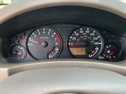 Used 2018 Nissan Frontier SV image 21