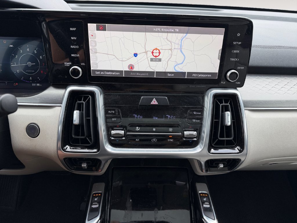 Used 2023 Kia Sorento SX FWD image 7