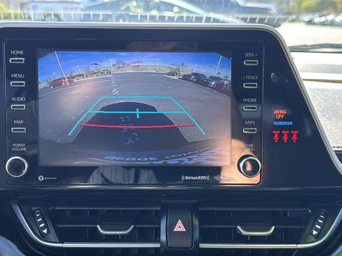 Used 2022 Toyota C-HR Limited image 20