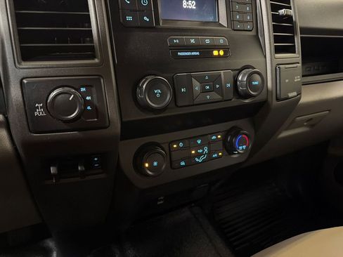 Used 2022 Ford F350 XL w/ Power Equipment Group AWD/4WD image 18