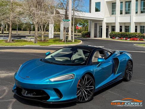 Used 2023 McLaren GT image 11