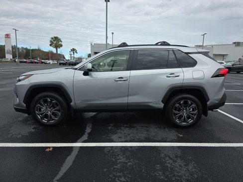 Used 2025 Toyota RAV4 Limited image 3