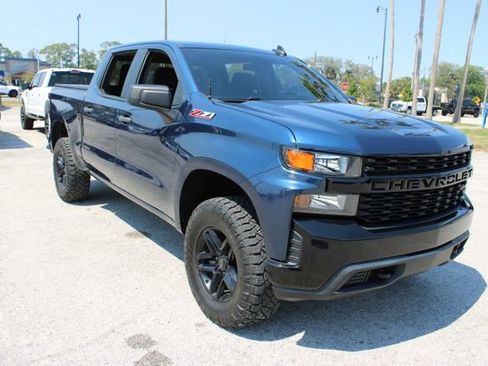 Used 2019 Chevrolet Silverado 1500 Custom Trail Boss image 14