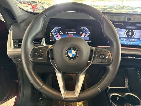 Used 2025 BMW X2 xDrive28i w/ Premium Package AWD/4WD image 14