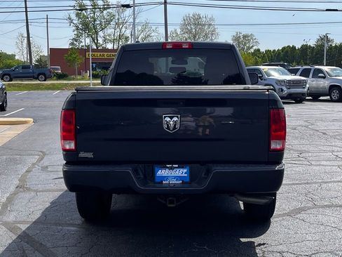 Used 2016 RAM 1500 Express RWD image 6