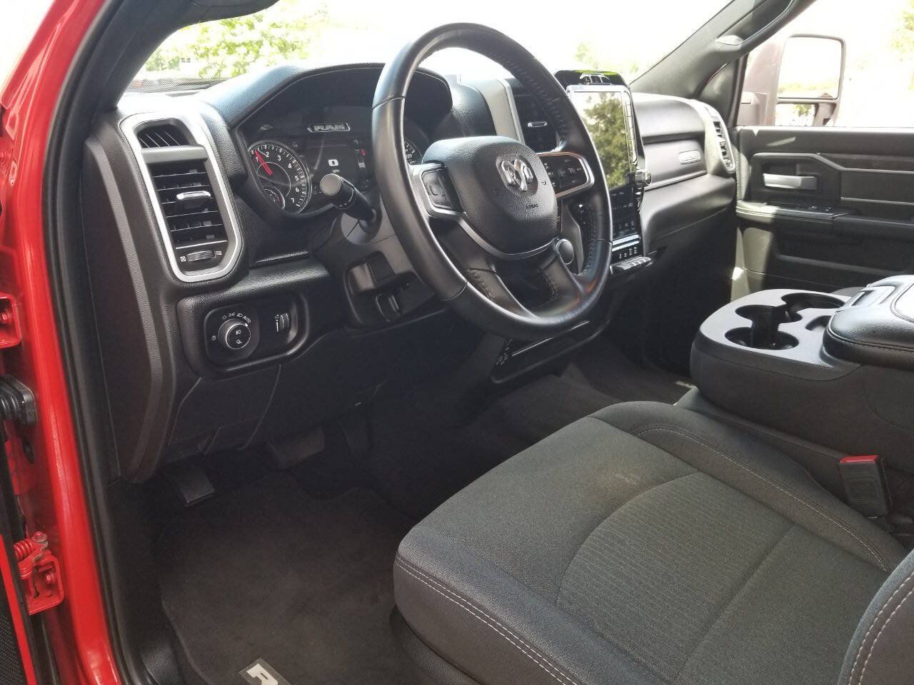 Certified 2024 RAM 2500 Big Horn w/ Safety Group AWD/4WD image 12
