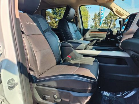 Used 2021 RAM 3500 Laramie w/ Safety Group B image 21