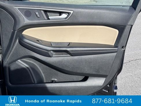 Used 2024 Ford Edge SEL image 27