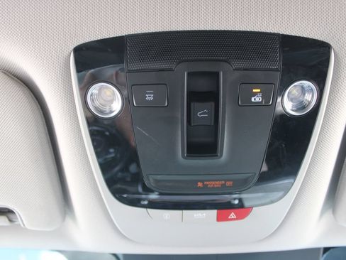 Used 2023 Kia Sorento S w/ Panoramic Sunroof Package AWD/4WD image 57