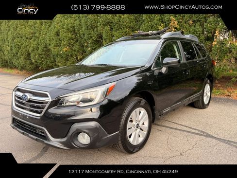 Used 2018 Subaru Outback 2.5i Premium image 3