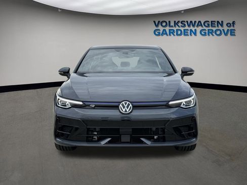 New 2026 Volkswagen Golf 2.0T image 2