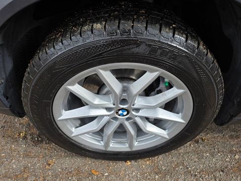 Used 2023 BMW X5 xDrive40i image 10