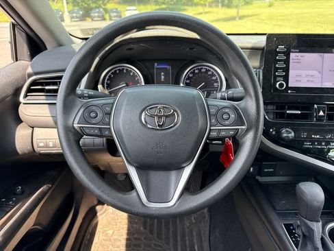 Used 2022 Toyota Camry LE FWD image 20