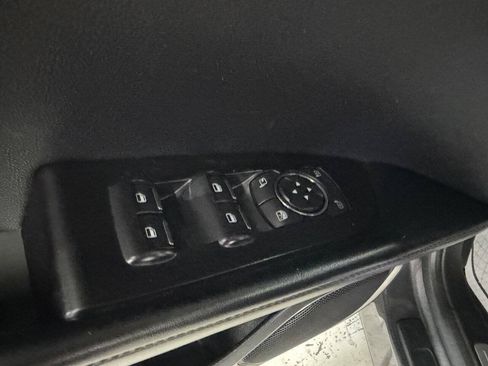 Used 2018 Lincoln MKX Reserve FWD image 33