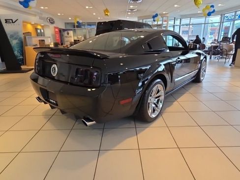 Used 2009 Ford Mustang Shelby GT500 RWD image 7