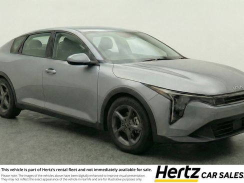 Used 2025 Kia K4 FWD image 1