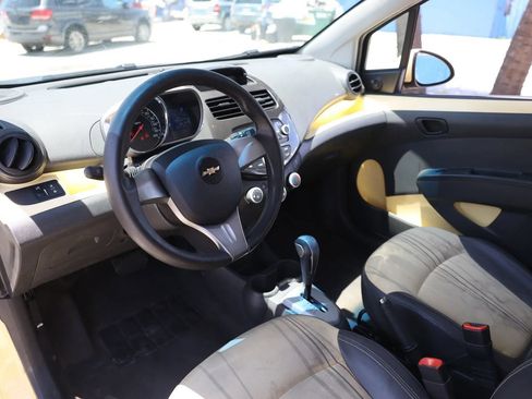 Used 2014 Chevrolet Spark LS FWD image 17