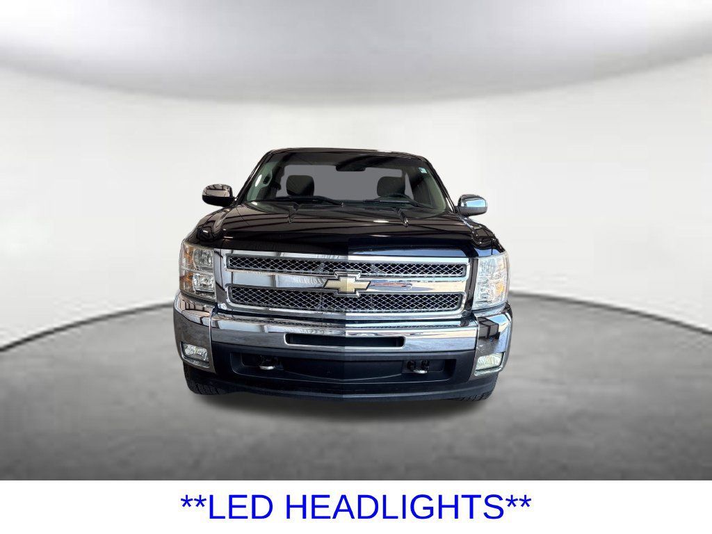 Used 2011 Chevrolet Silverado 1500 W/T RWD image 8