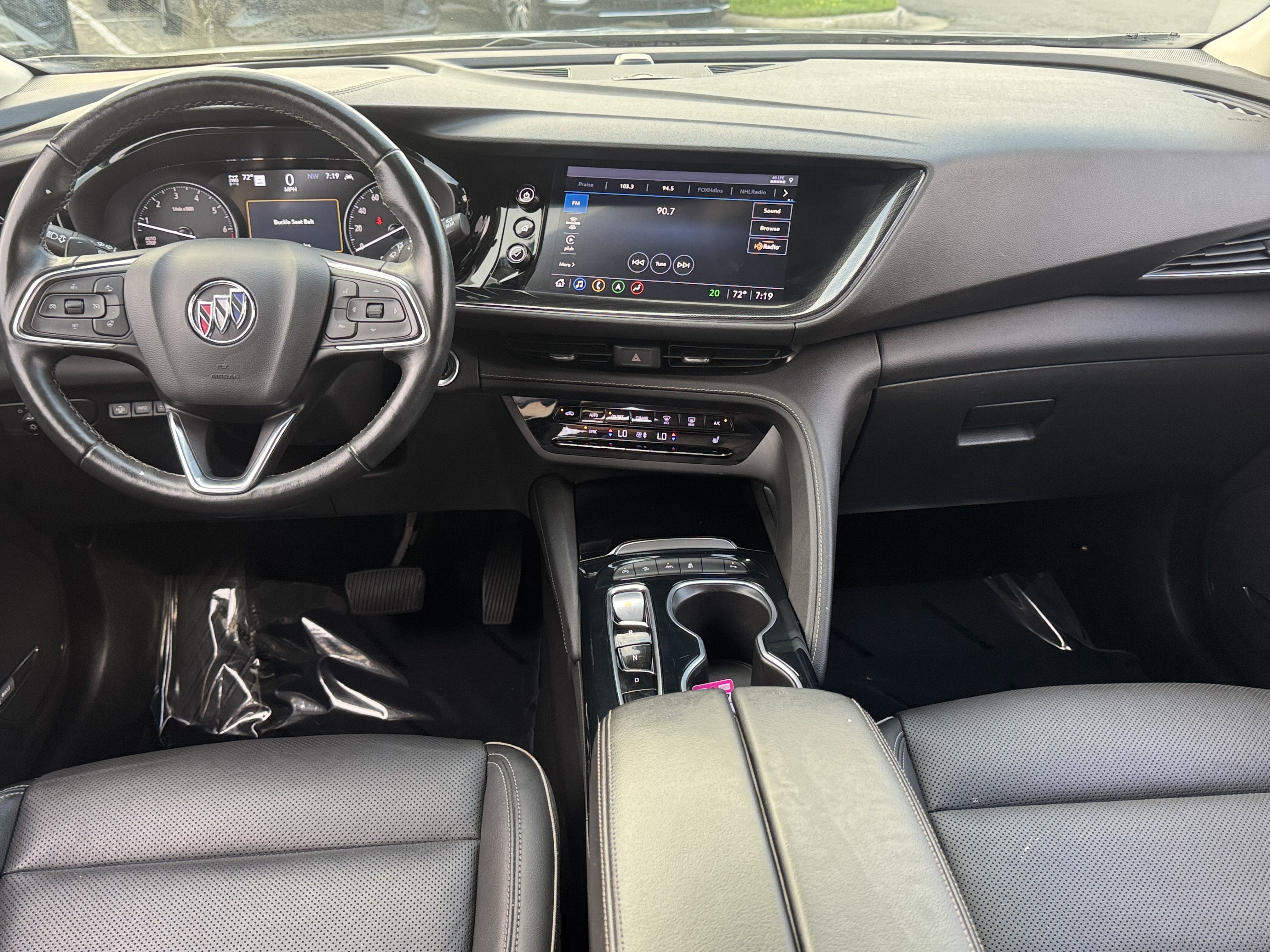 Used 2021 Buick Envision Essence w/ Technology Package I AWD/4WD image 17