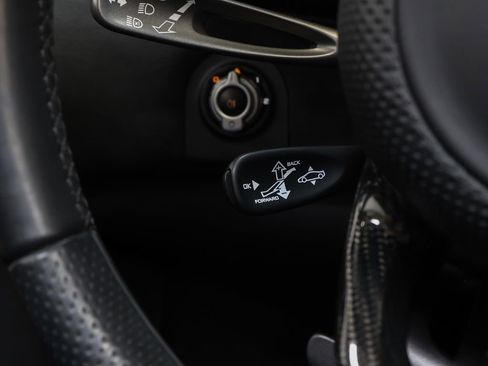Used 2013 McLaren MP4-12C Spider RWD image 43