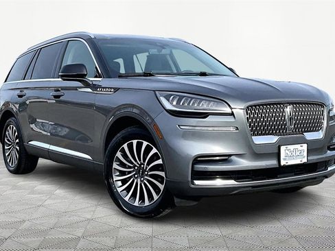 Used 2024 Lincoln Aviator Reserve image 12