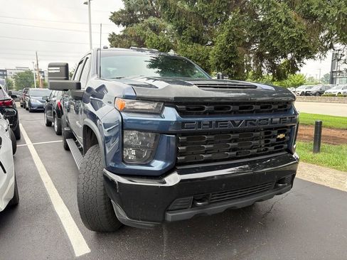 Used 2023 Chevrolet Silverado 2500 Custom w/ Custom Value Package AWD/4WD image 5