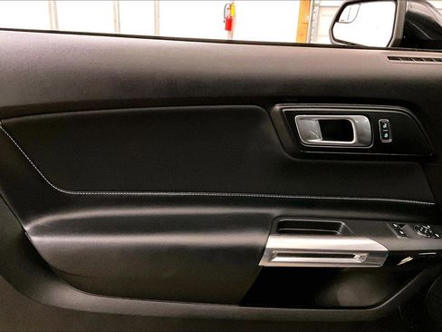 Used 2019 Ford Mustang Coupe w/ Black Accent Package image 22