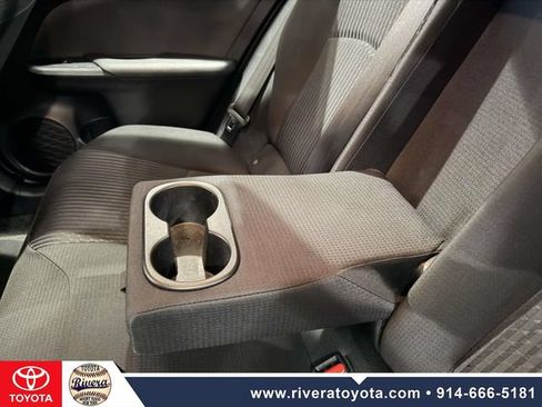 Used 2016 Toyota Prius Three FWD image 13