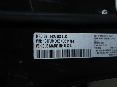 Used 2022 Jeep Cherokee Limited image 22