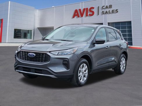 Used 2025 Ford Escape Active AWD/4WD image 1