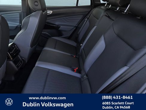Certified 2023 Volkswagen ID.4 Pro S RWD image 11