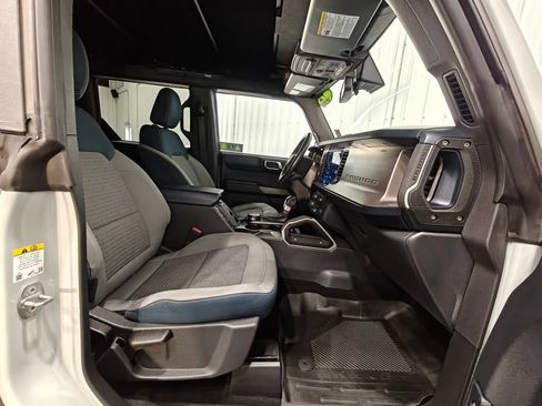 Used 2022 Ford Bronco Outer Banks AWD/4WD image 24