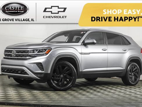 Used 2022 Volkswagen Atlas Cross Sport SE image 1