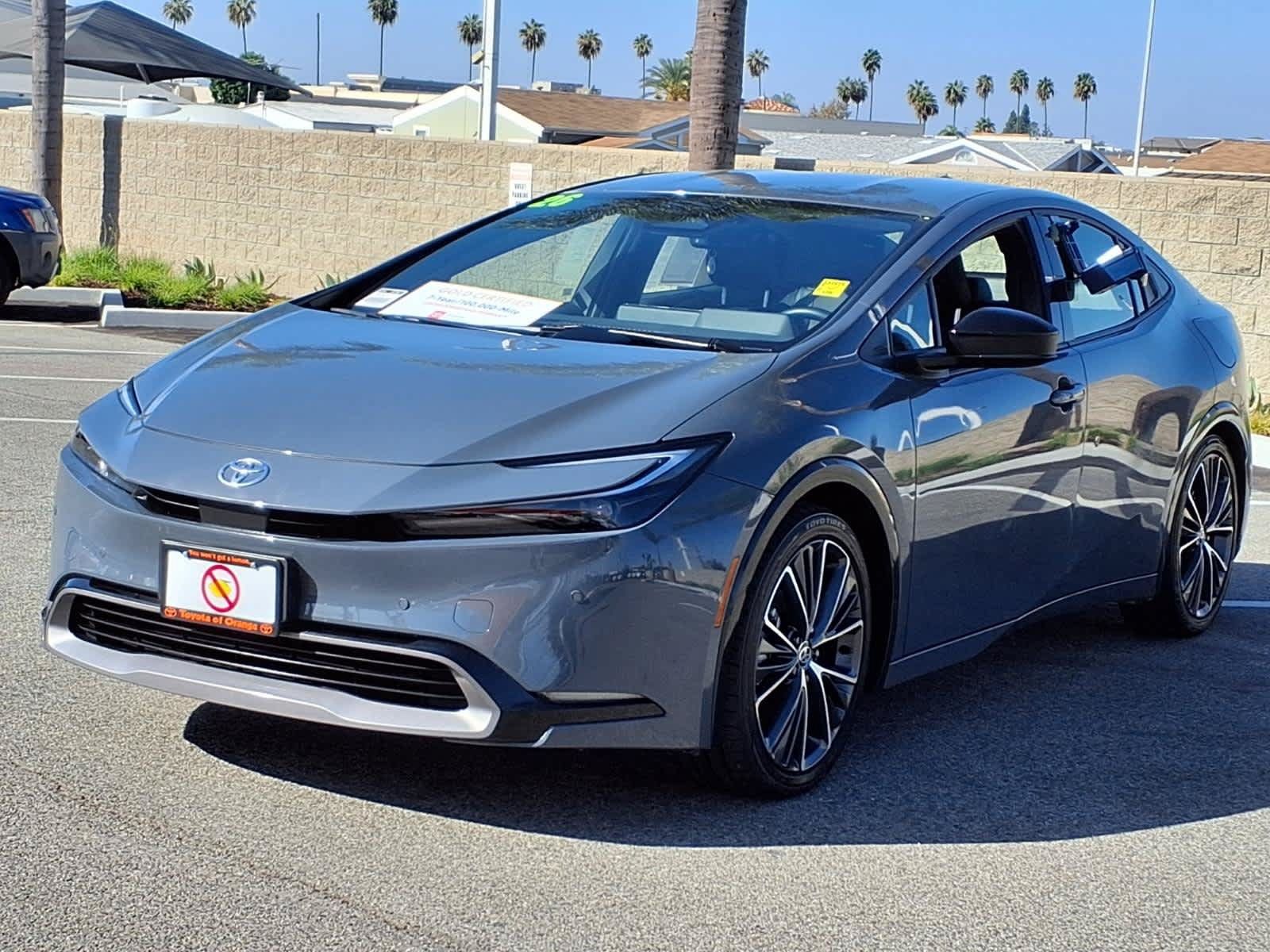 Certified 2026 Toyota Prius XLE FWD image 3