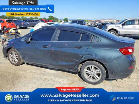Used 2018 Chevrolet Cruze LT w/ LT Fleet Convenience Package image 3