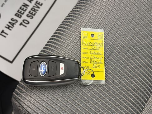 Used 2025 Subaru Legacy Premium image 30